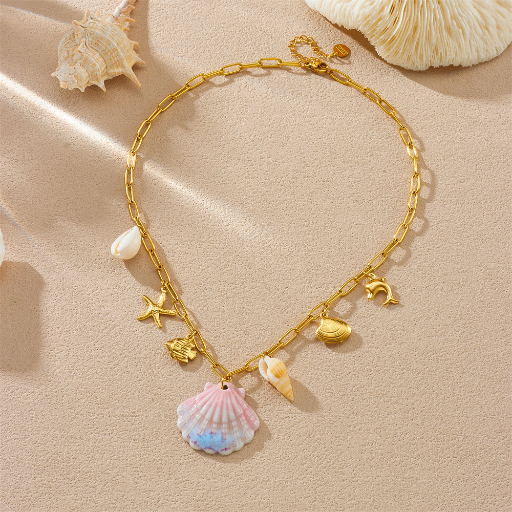 Cross-border best-selling ocean-themed vacation fan with seashell, conch, gold-plated starfish, and dolphin stainless steel pendant necklace