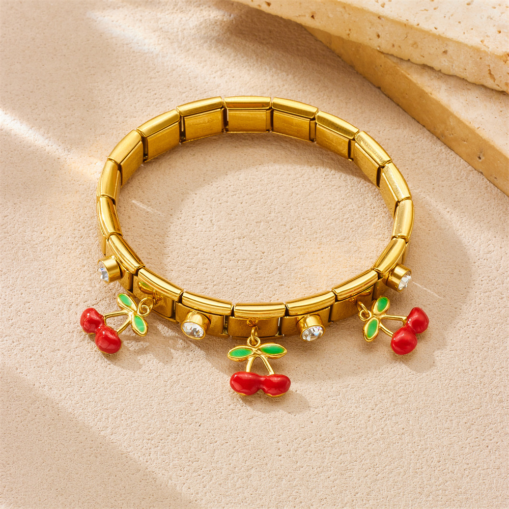 Fashionable cartoon dripping realistic cherry pendant, diamond-encrusted gold-plated stainless steel geometric square round bracelet