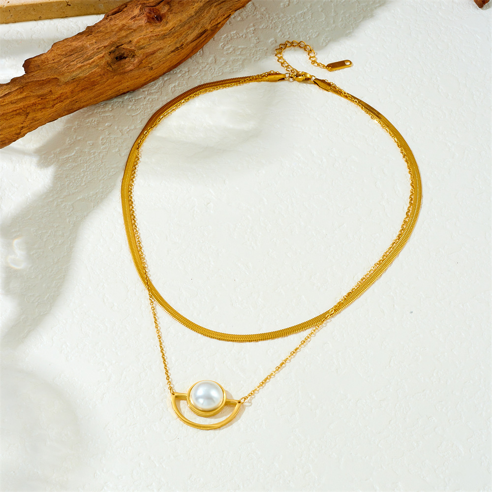 Cross-border fashion niche layered chain stainless steel pearl fan-shaped pendant gold-plated jewelry necklace