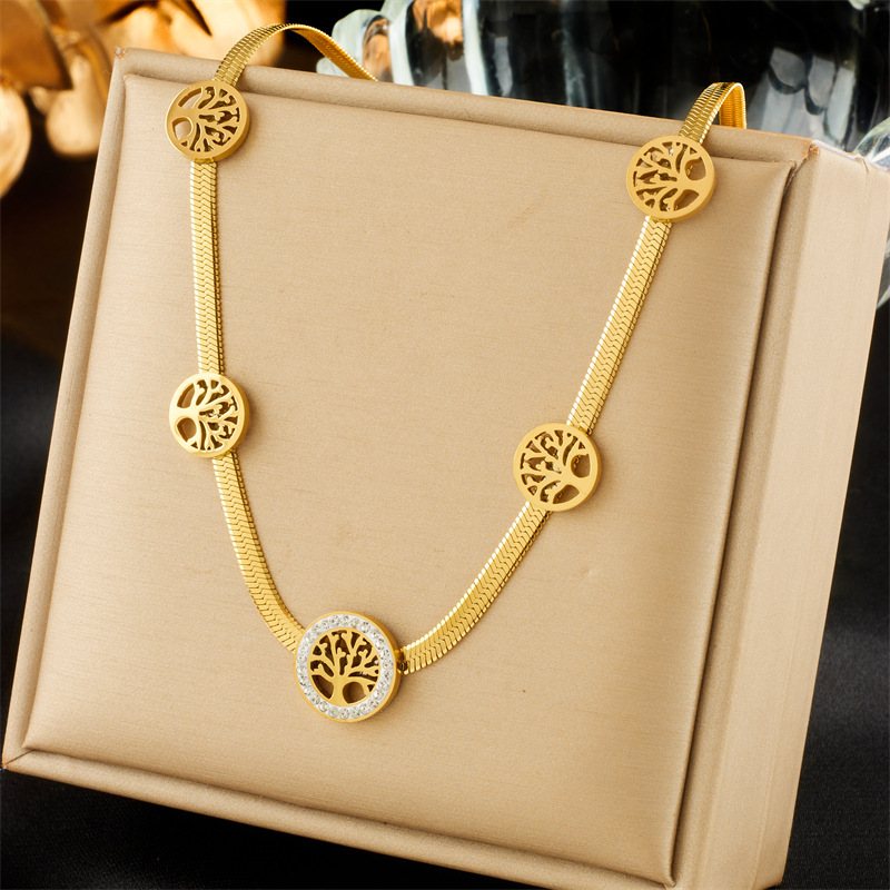 Cross-border fashion gold-plated vintage diamond-encrusted hollowed-out round Tree of Life accessory chain stainless steel jewelry necklace