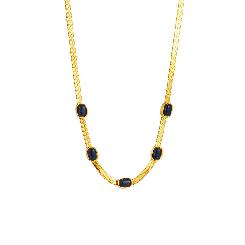 European and American cross-border retro niche fashion minimalist metal titanium steel snake bone chain black diamond versatile jewelry necklace pendant