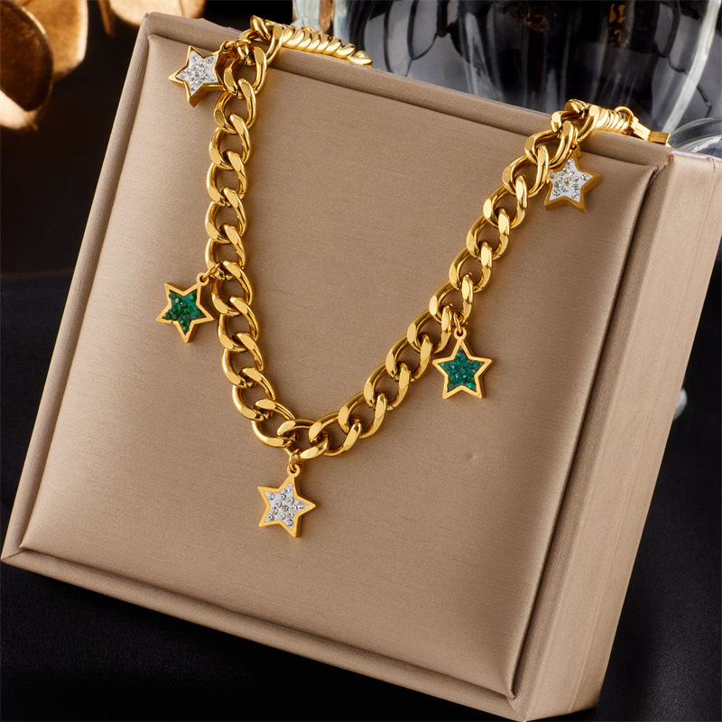 Fashionable, niche design, sophisticated and elegant retro square blue turquoise five-pointed star pendant necklace
