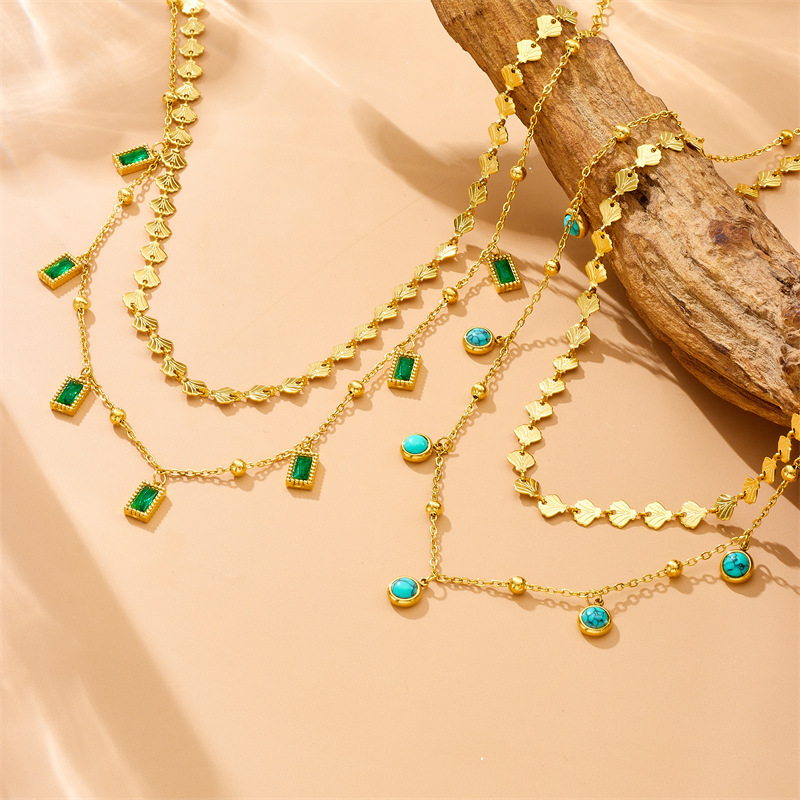 Exotic trendy double-layered five-pointed star epoxy choker necklace, rectangular green diamond and turquoise eye necklace, stainless steel.