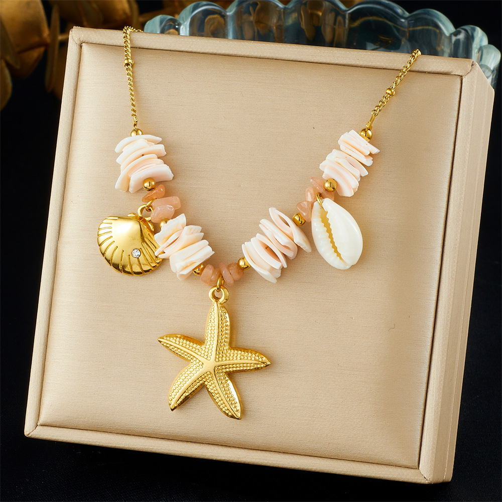 Amazon cross-border starfish and seashell necklace, beach vacation jewelry, stainless steel pendant, fashionable and versatile clavicle chain for women.