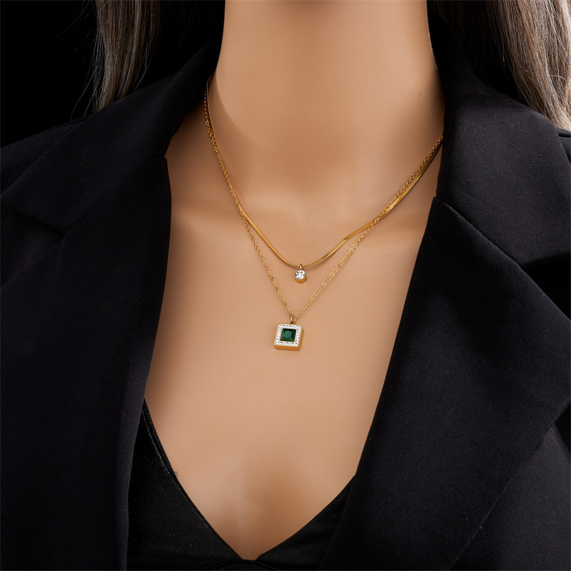 European and American cross-border fashion minimalist retro style high-end diamond square emerald pendant double chain necklace