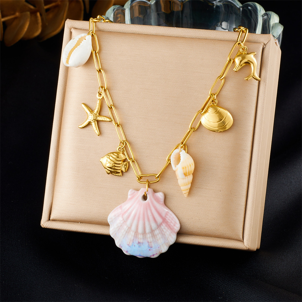 Cross-border best-selling ocean-themed vacation fan with seashell, conch, gold-plated starfish, and dolphin stainless steel pendant necklace