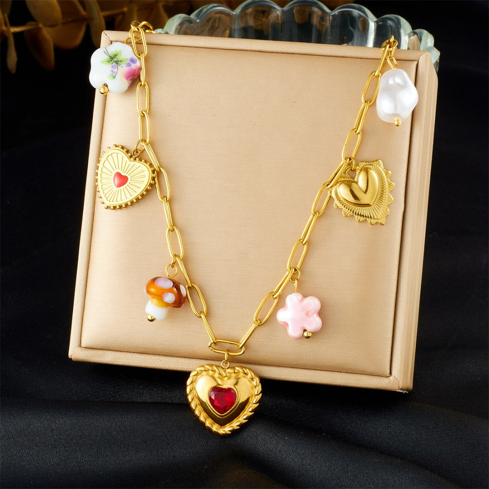 New cross-border style royal-style diamond-encrusted gold-plated 3D heart-shaped ceramic mushroom pendant chain stainless steel set