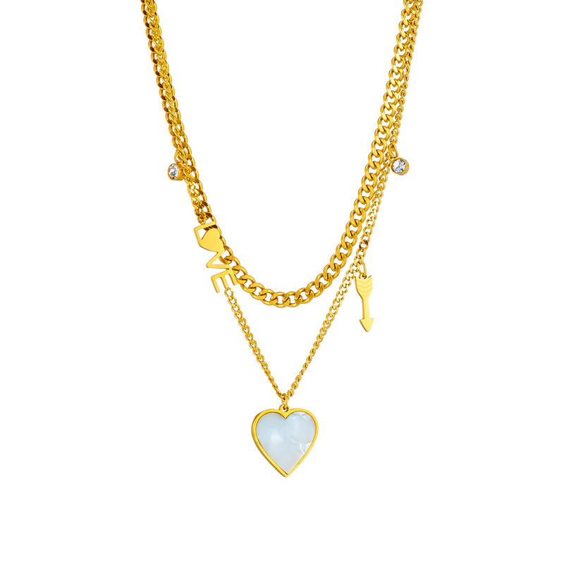 Japanese and Korean style versatile heart-shaped minimalist double-layer titanium steel non-fading clavicle necklace.