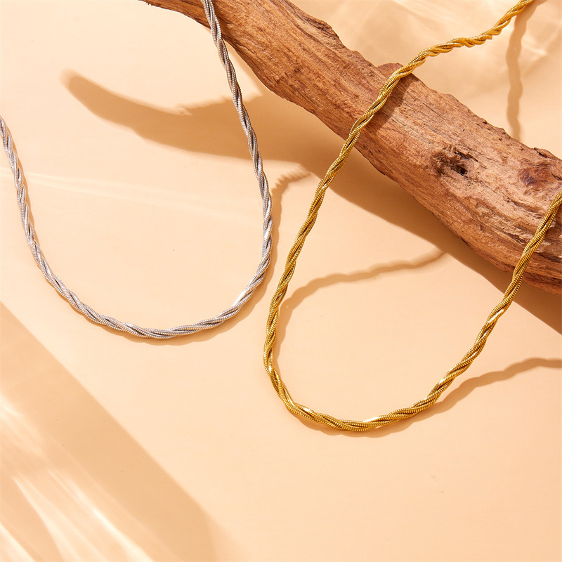 European and American cross-border fashion retro minimalist unisex chain braided stainless steel gold-plated clavicle chain necklace