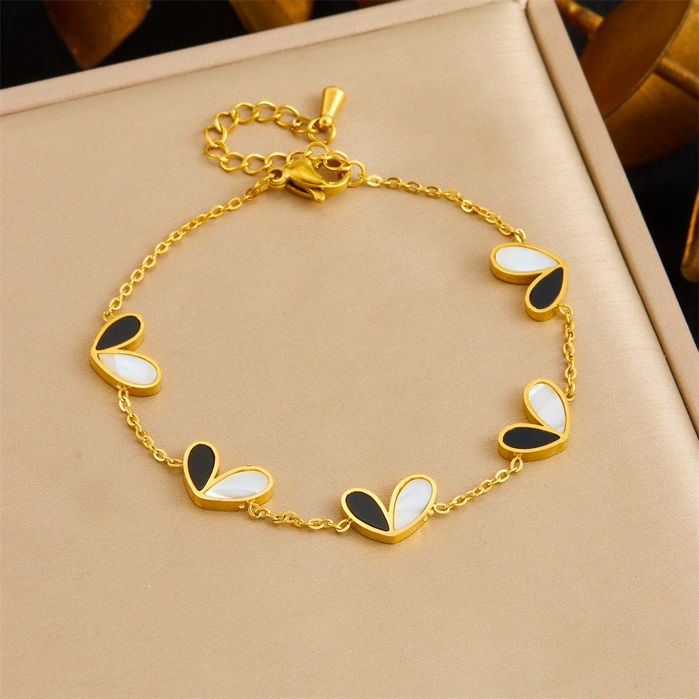 Korean style fashion black and white two-tone heart accessory versatile thin chain simple stainless steel necklace earring bracelet set