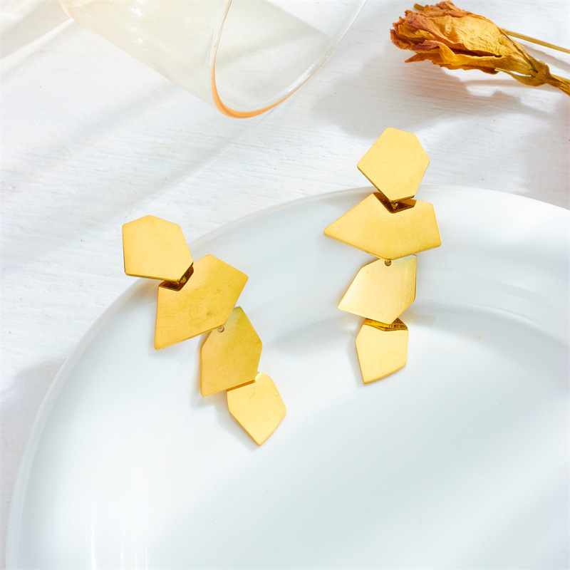 European and American fashion niche exaggerated geometric irregular square smooth titanium steel pendant accessories earrings
