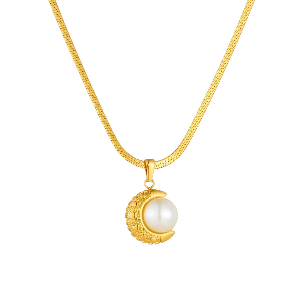 Cross-border fashion, elegant retro gold-plated moon pearl pendant blade chain stainless steel women's versatile necklace