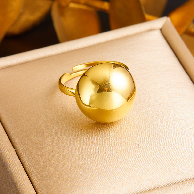 Cross-border fashion, retro minimalist style, glossy gold-plated stainless steel half-round earrings, rings, and necklace set