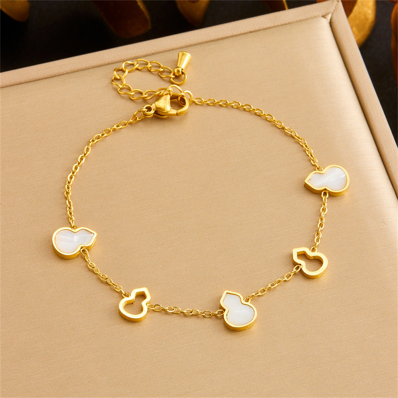 Stylish, minimalist, elegant hollowed-out white mother-of-pearl gold-plated stainless steel gourd accessories chain, new Chinese style bracelet, earrings, necklace