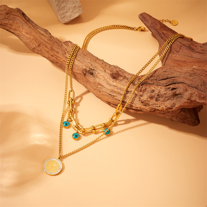 European and American cross-border fashion high-end retro double-layered gold-plated stainless steel chain palm eye pendant necklace