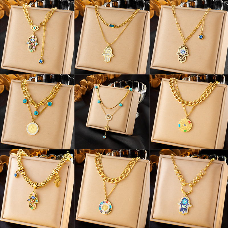 European and American cross-border fashion high-end retro double-layered gold-plated stainless steel chain palm eye pendant necklace