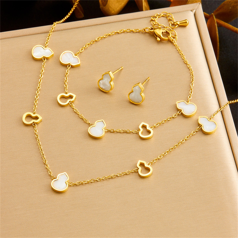 Stylish, minimalist, elegant hollowed-out white mother-of-pearl gold-plated stainless steel gourd accessories chain, new Chinese style bracelet, earrings, necklace