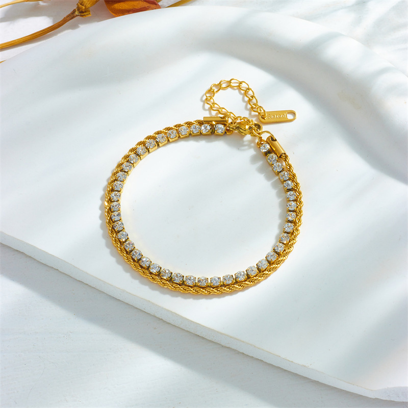 European and American style niche light luxury versatile metal minimalist style gold-plated titanium steel diamond-encrusted twisted chain double layer bracelet