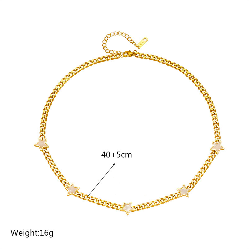 Korean-style, trendy, niche design, elegant and versatile, five-pointed star chain titanium steel metal jewelry, exquisite clavicle necklace.