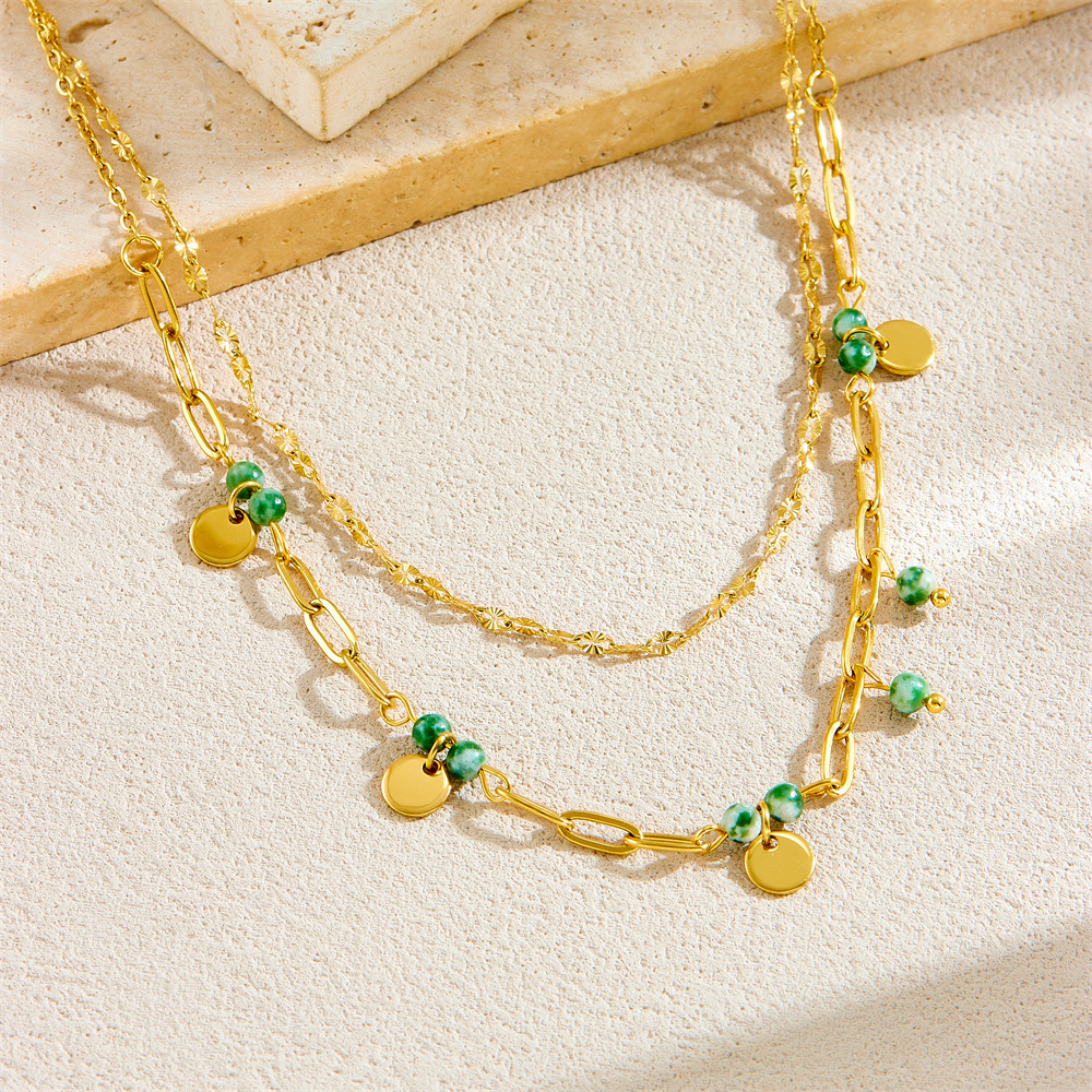 Unique and trendy retro layered stainless steel gold-plated clavicle chain, double-layered, niche and high-end women's necklace.