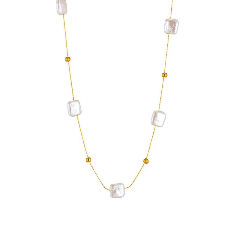 European and American style French retro minimalist square pearl chain titanium steel elegant and versatile clavicle necklace