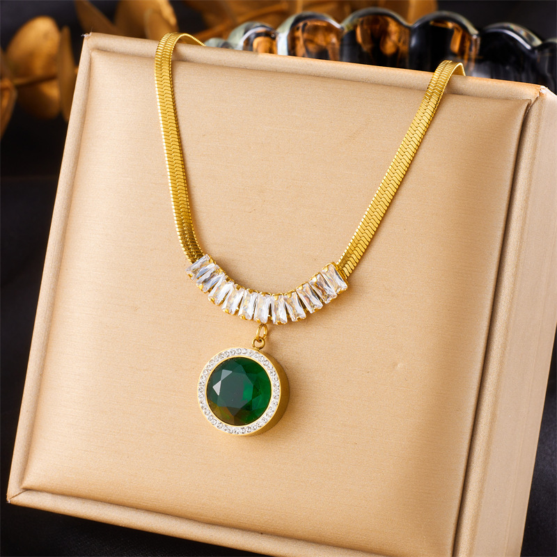 Cross-border fashion best-selling retro round diamond-encrusted emerald pendant stainless steel earrings chain bracelet necklace set