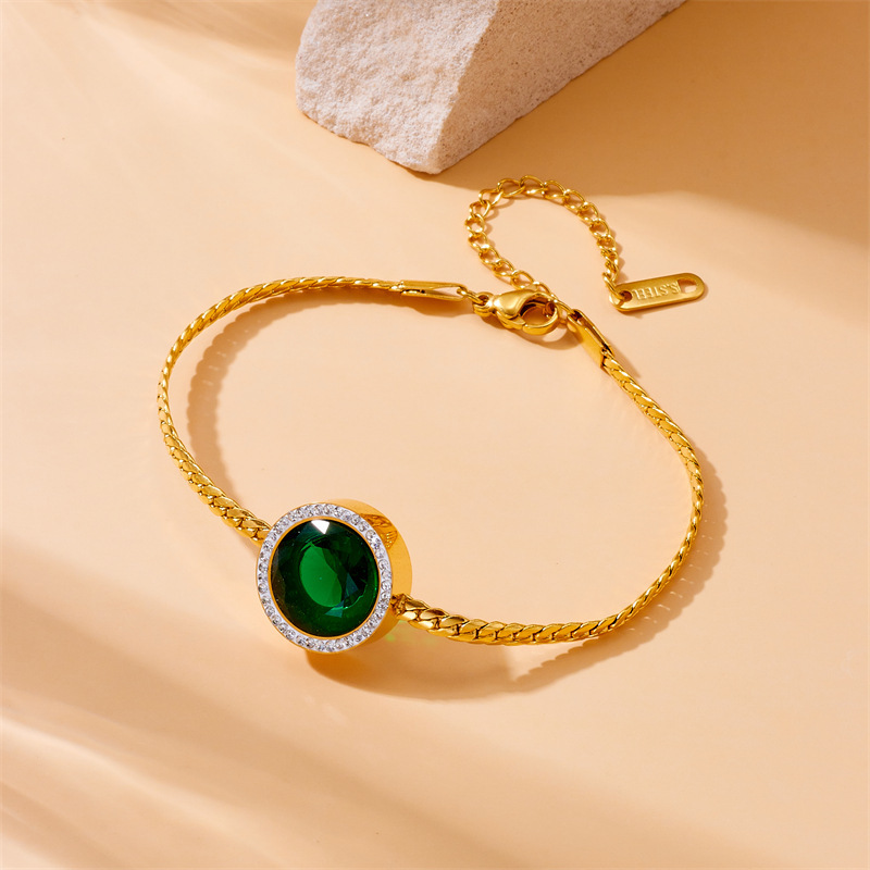 Cross-border fashion best-selling retro round diamond-encrusted emerald pendant stainless steel earrings chain bracelet necklace set