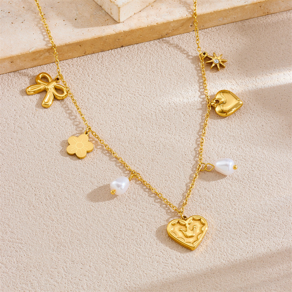 Korean style, fashionable and simple design, multi-element accessories, stainless steel heart crown bow pearl chain necklace