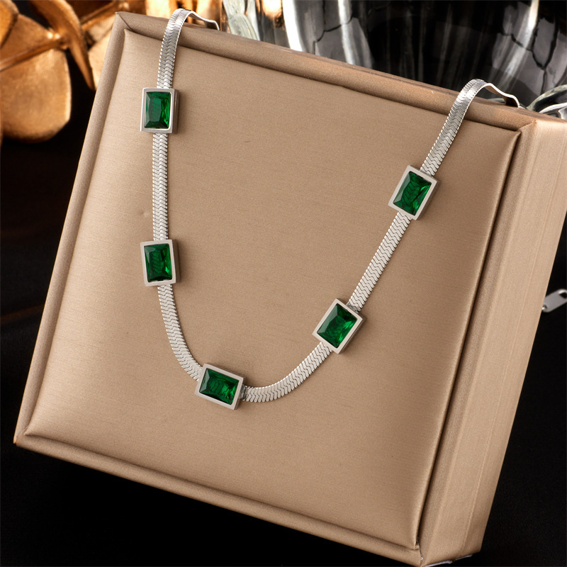 European and American cross-border high-end fashion versatile gold two-tone snake bone chain diamond-encrusted square accessory necklace