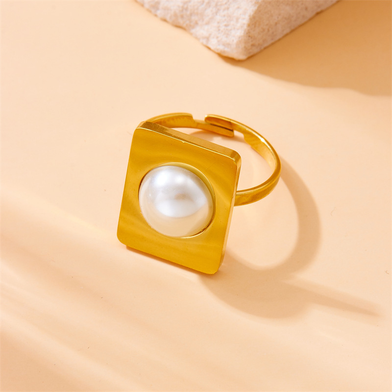 European and American style retro unique irregular gold-plated stainless steel pearl square ring, earrings and necklace three-piece set