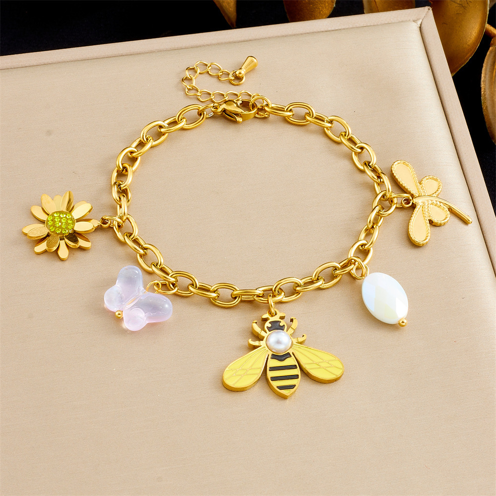 New cross-border product: Gold-plated multi-element accessories, insect and animal pendant, butterfly, bee, flower, stainless steel chain bracelet.