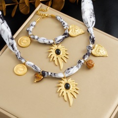 N3872 B1867 Two-piece set