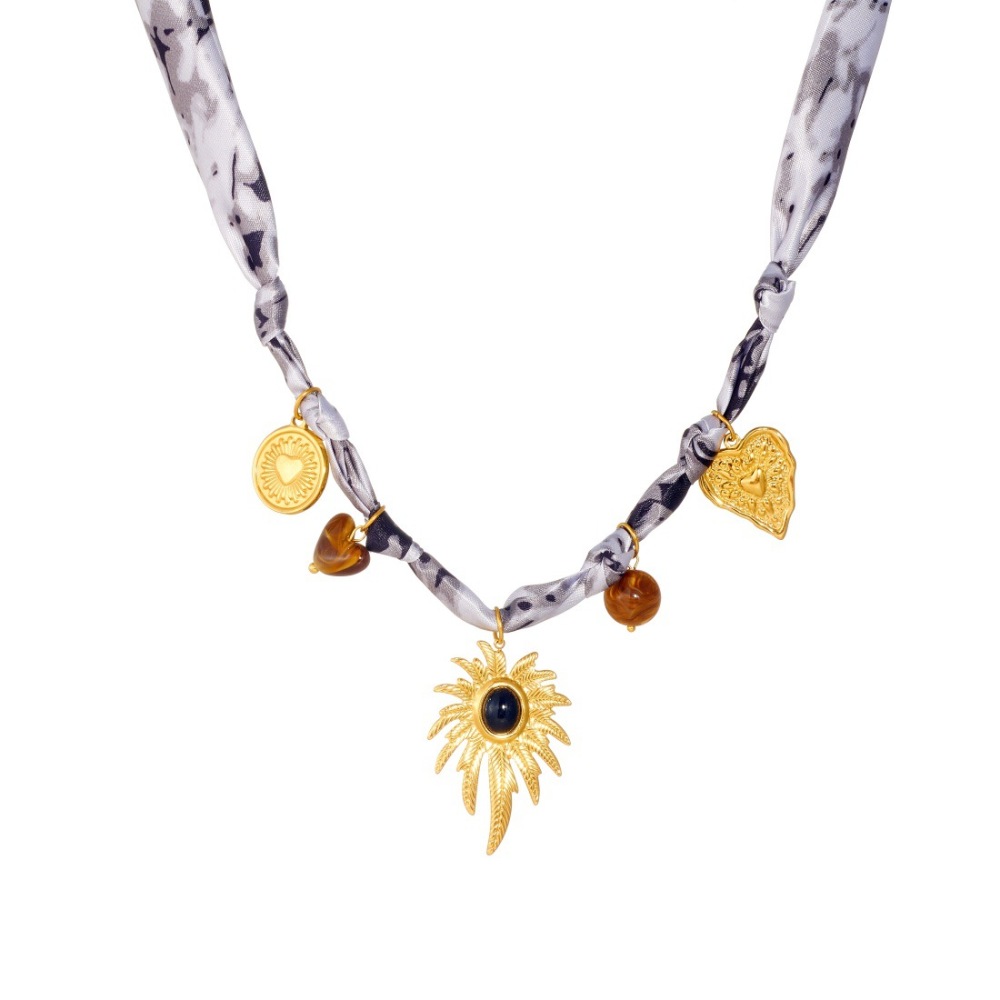 European and American cross-border niche design retro gray ink painting ribbon knotted rope chain coconut tree pendant heart set