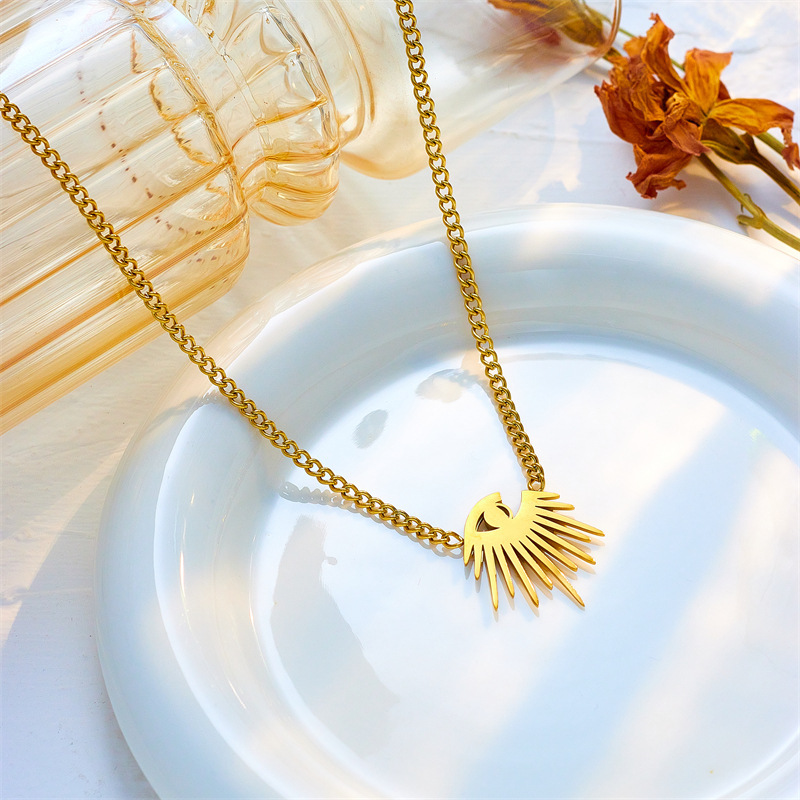 European and American cross-border fashion, high-end irregular sun demon blue eye diamond pendant titanium steel necklace