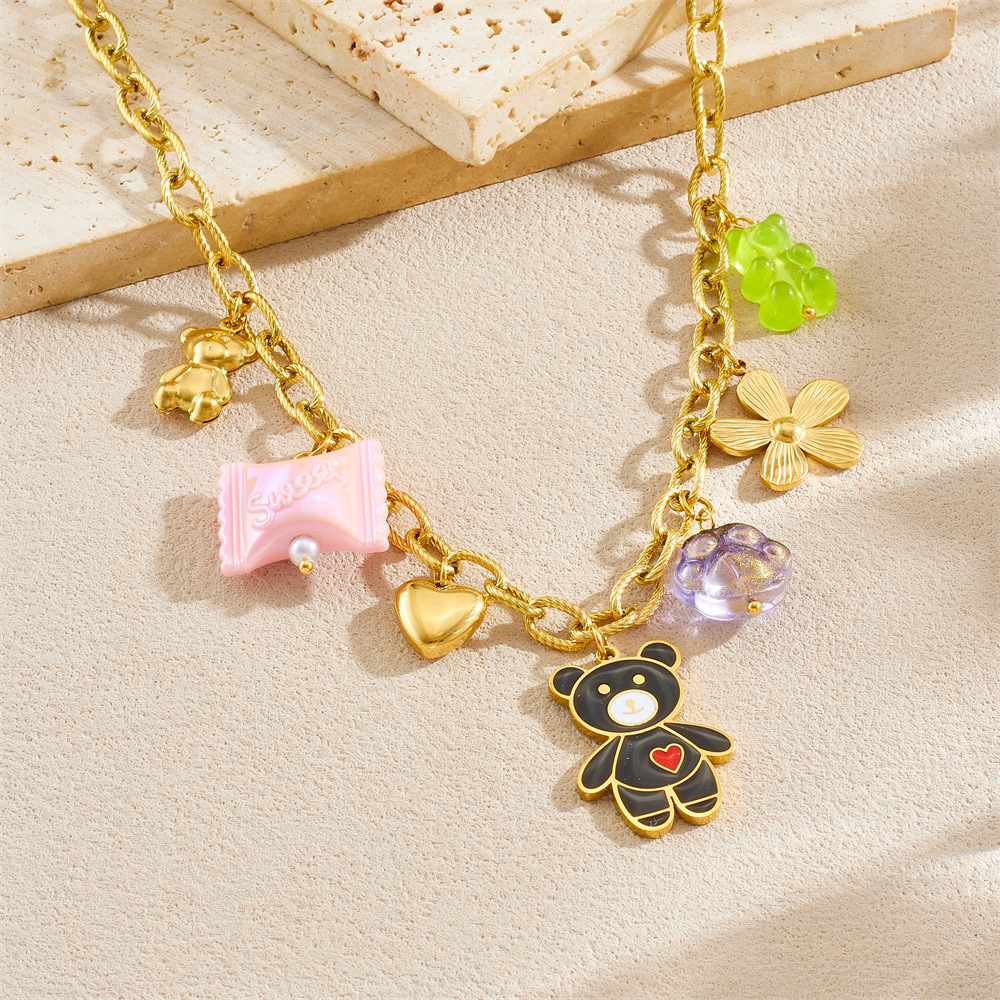 New cross-border creative cartoon multi-element gold-plated flower heart dripping oil bear pendant metal chain necklace