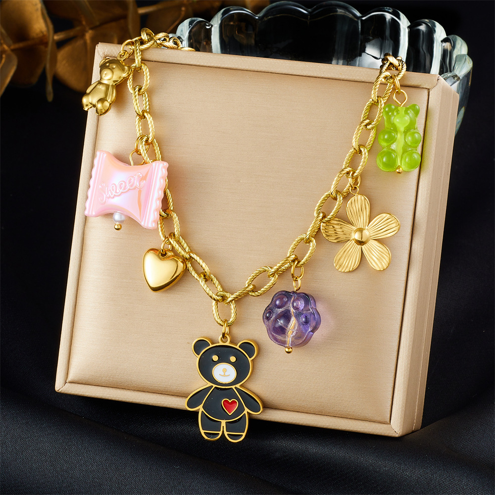 New cross-border creative cartoon multi-element gold-plated flower heart dripping oil bear pendant metal chain necklace