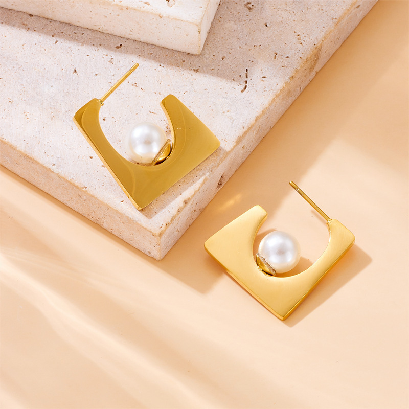 European and American cross-border fashion retro irregular geometric pearl square gold-plated stainless steel jewelry earrings