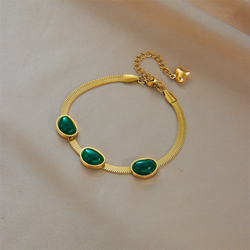 Trendy niche vintage design emerald single-sided jewelry snake chain bracelet clavicle chain jewelry set