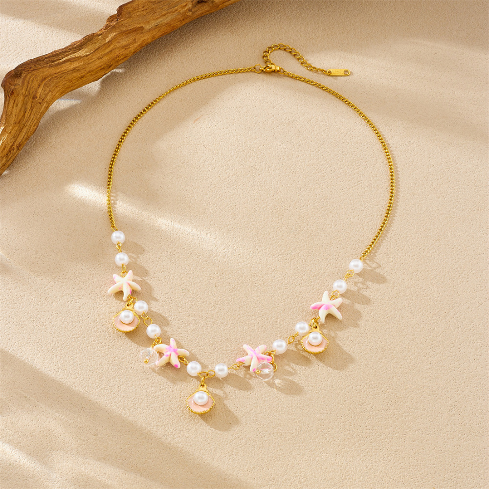 Sweet and cute Instagram-worthy candy-colored seashell beaded necklace with a cool and elegant style, made of stainless steel.