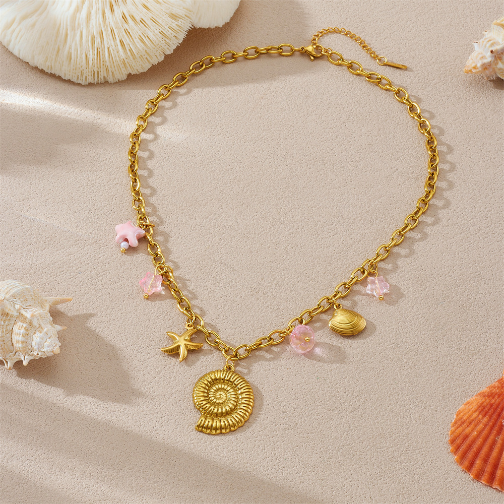 Fashionable and unique multi-element conch and starfish shell accessories pendant gold-plated stainless steel unisex necklace