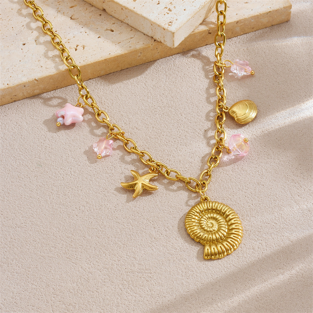 Fashionable and unique multi-element conch and starfish shell accessories pendant gold-plated stainless steel unisex necklace
