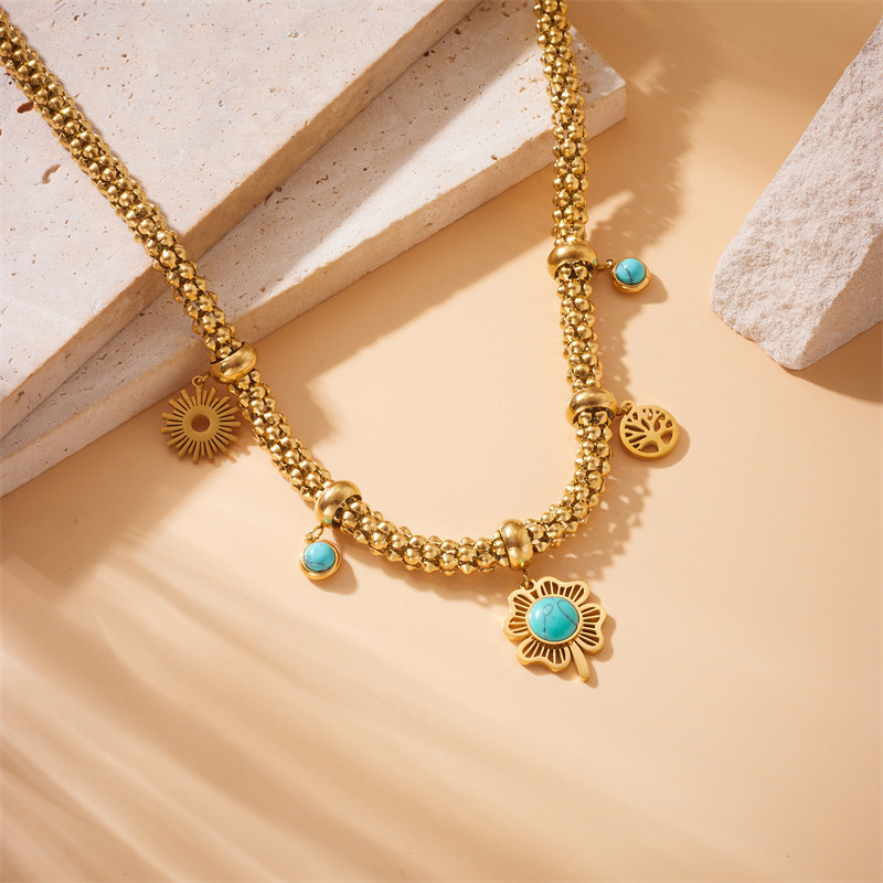European and American style, retro and high-end, blue turquoise four-leaf clover tree of life round pendant earring necklace set