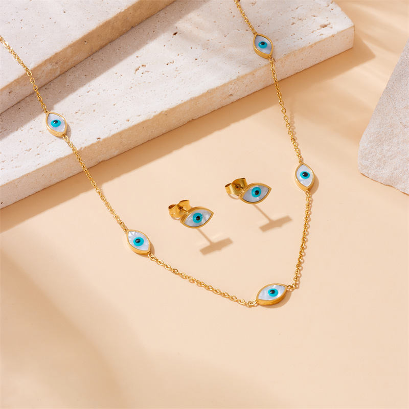 European and American style, unique retro gold-plated stainless steel blue eye accessories, jewelry chain necklace earring set