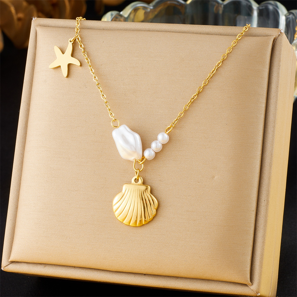 Korean style, fashionable, creative, simple, irregular pearl, starfish, and scallop pendant, stainless steel chain, gold-plated necklace.