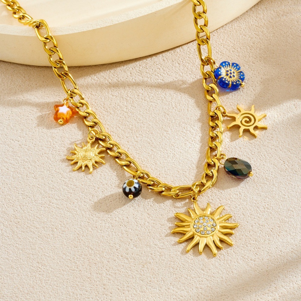 Cross-border niche retro fashion diamond-encrusted gold-plated sun pendant chain with colorful acrylic accessories jewelry set
