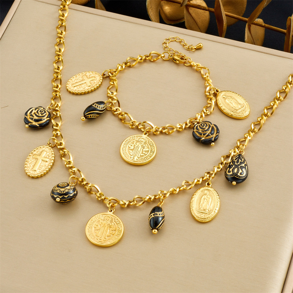 European and American style light luxury court style black and gold color blocking round plaque embossed portrait cross acrylic flower set