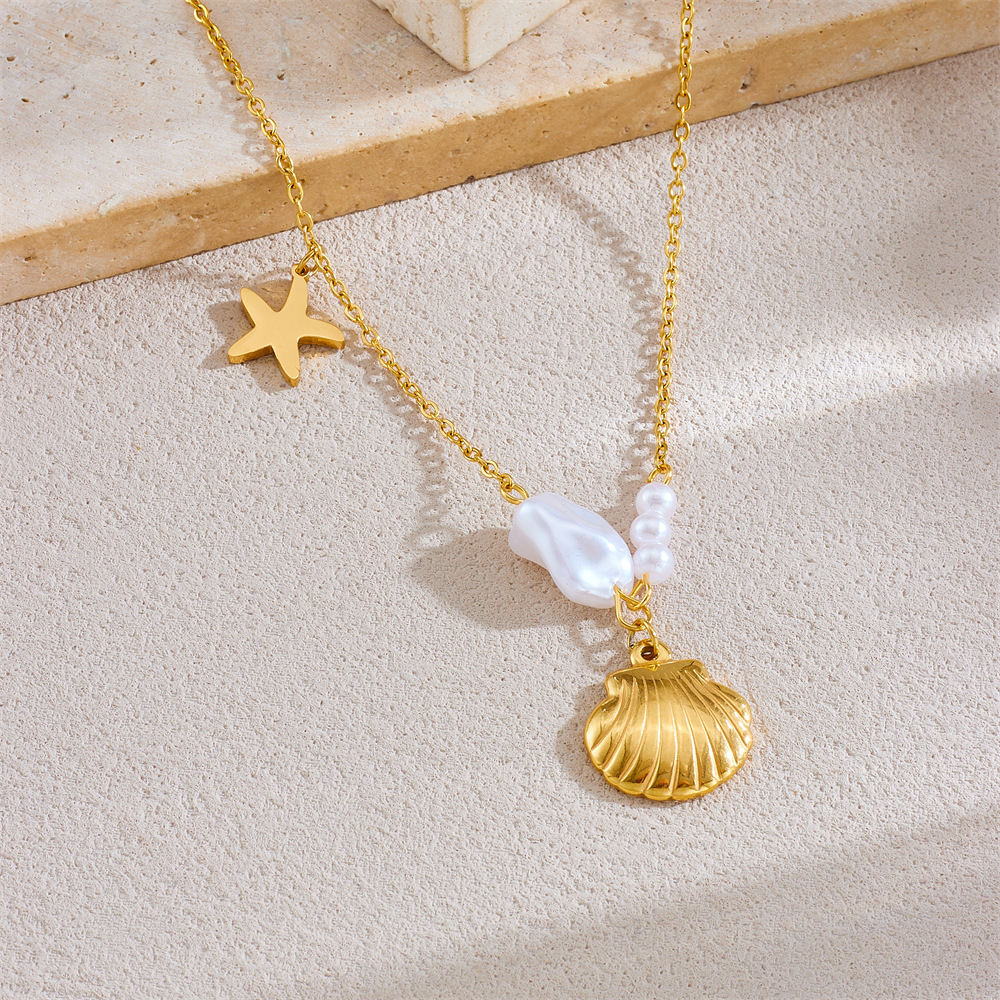 Korean style, fashionable, creative, simple, irregular pearl, starfish, and scallop pendant, stainless steel chain, gold-plated necklace.