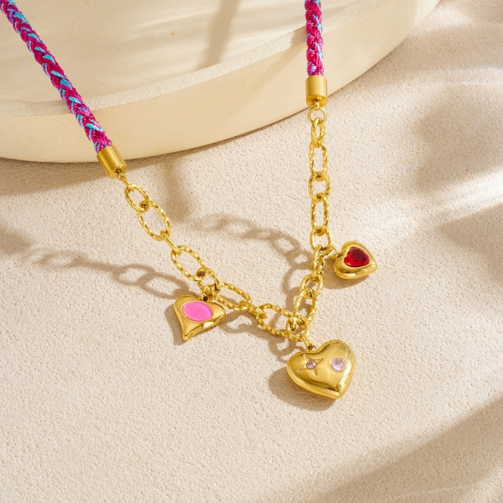 Cross-border fashion trendy sweet and cool pink and blue gradient hand-woven rope gold-plated chain diamond-encrusted heart-shaped necklace