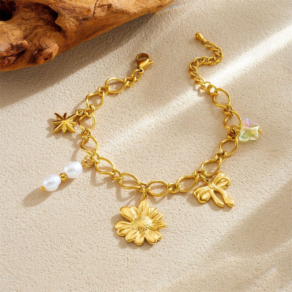 Cross-border fashion retro pearl pendant gold-plated bow flower accessory chain stainless steel bracelet