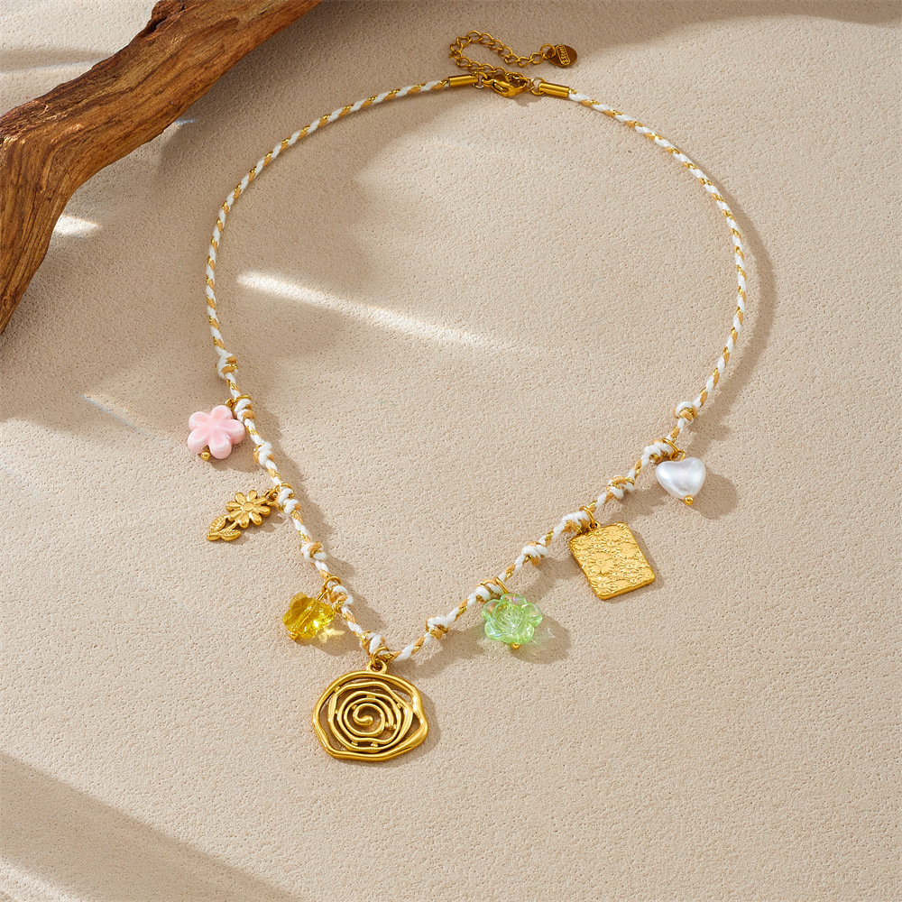New cross-border fashion and personalized DIY knotted braided rope flower heart square sun wheel gold-plated pendant necklace